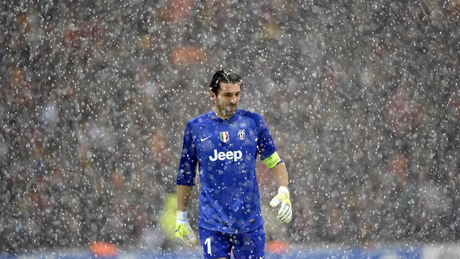 英雄联盟全球总决赛震撼落幕，中国战队再创辉煌